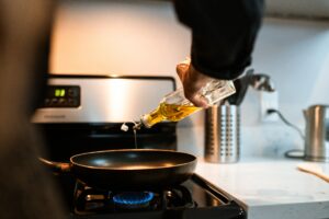 oil on pan