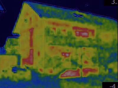 thermal image of a house